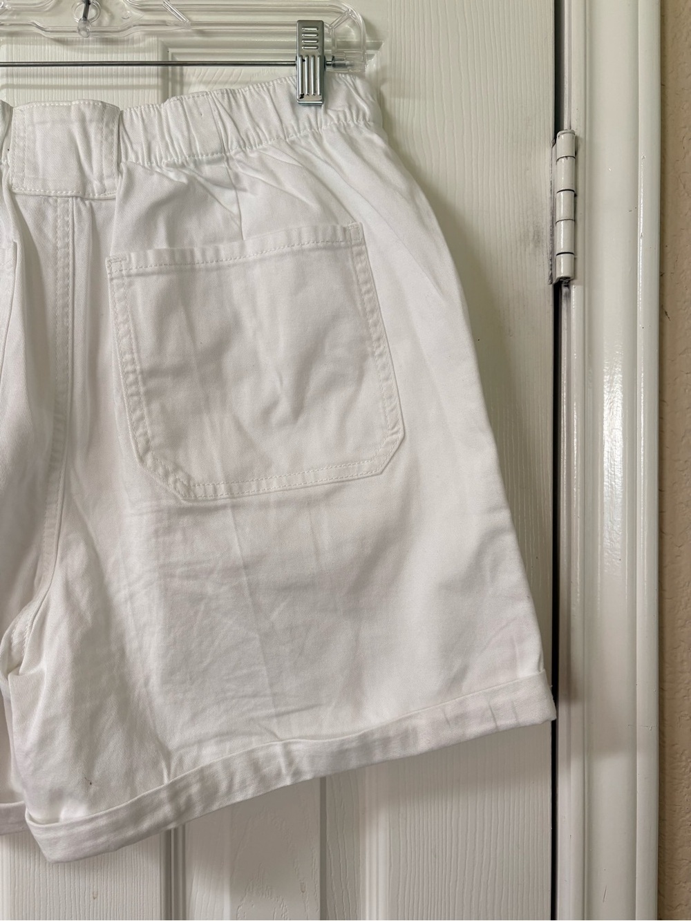 Gloria Vanderbilt White High-Rise Cotton Blend Bermuda Cuffed Shorts Size Medium - Picture 7 of 13